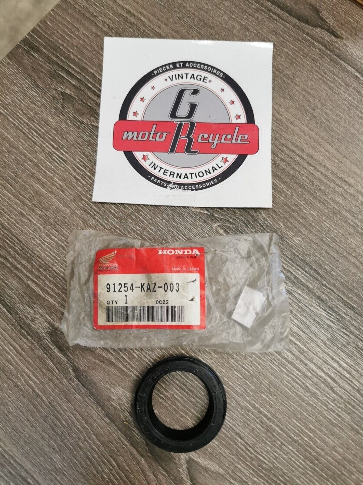 NOS HONDA CBR600F VF750C VFR750F CB300F CBR250R  DUST SEAL 91254-KAZ-003 H50