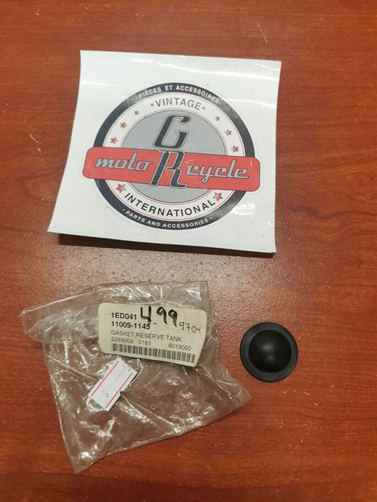NEW NOS Kawasaki VN1700 KRF800 RESERVE TANK GASKET 11009-1145 K35