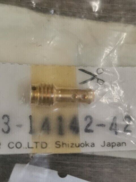 NOS YAMAHA EX570EM EX570ER EXCITER  PILOT JET 42.5  193-14142-42-00 Y104