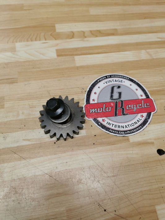Honda CR250R 1982 crankshaft crank shaft primary drive gear