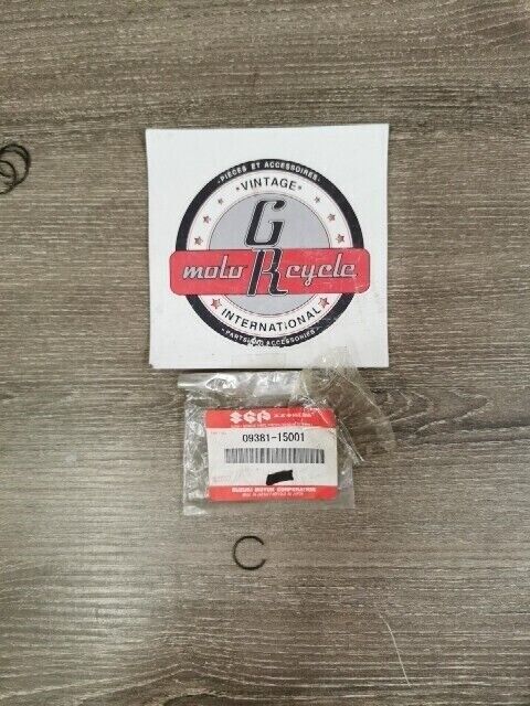 NOS SUZUKI DL250A GSXR1000 GSXR125X GSXR750 RM125 CIRCLIP 09381-15001 S58