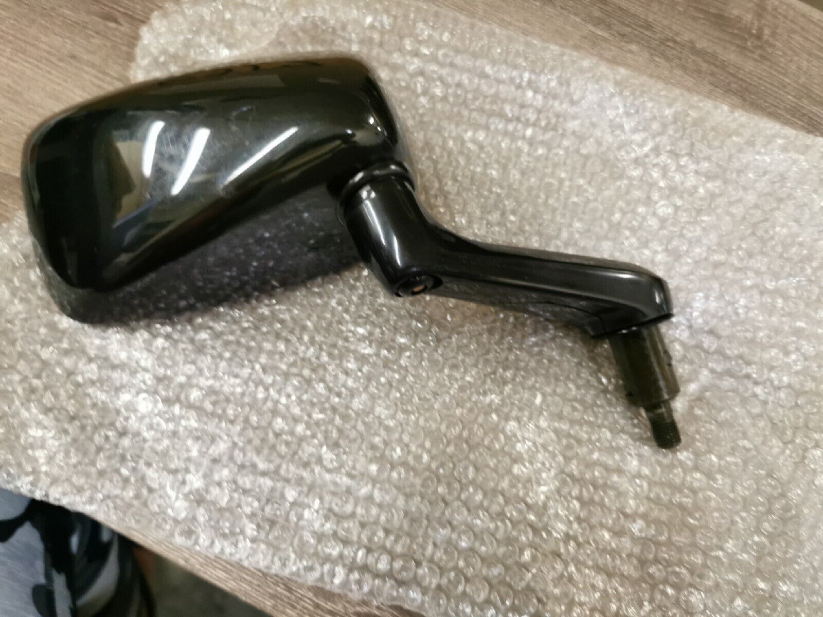 NOS HONDA VFR750 VFR700 1986  MIRROR R BACK BLACK 88110-ML7-003ZA H42