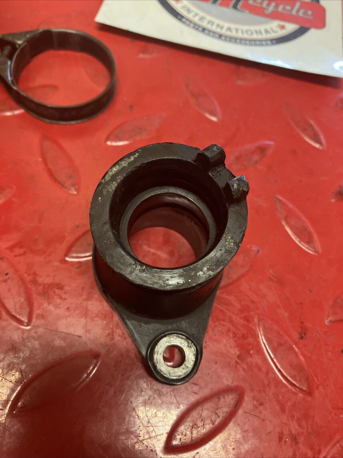 Honda MT125 1975 intake manifold carburetor boot insulator 1974 1976