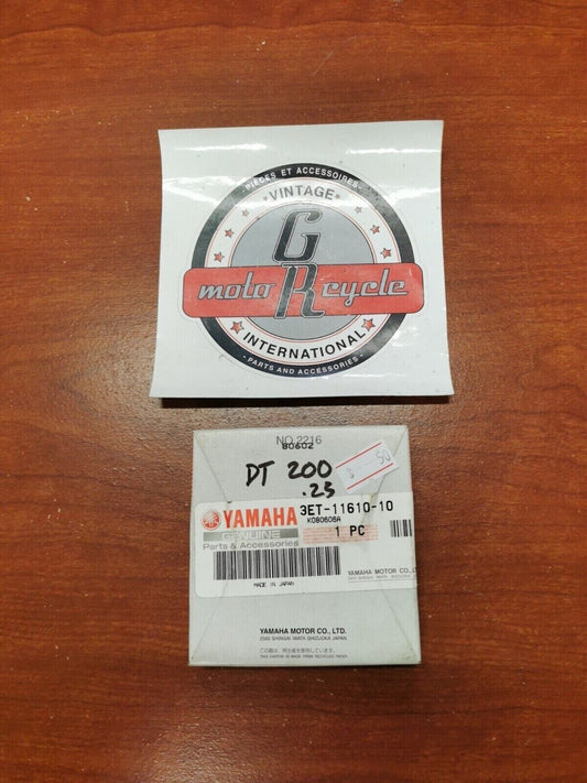 NOS Yamaha 1988 1989 DT200 PISTON RING SET 1ST O/S 0.25 3ET-11610-10-00 Y86