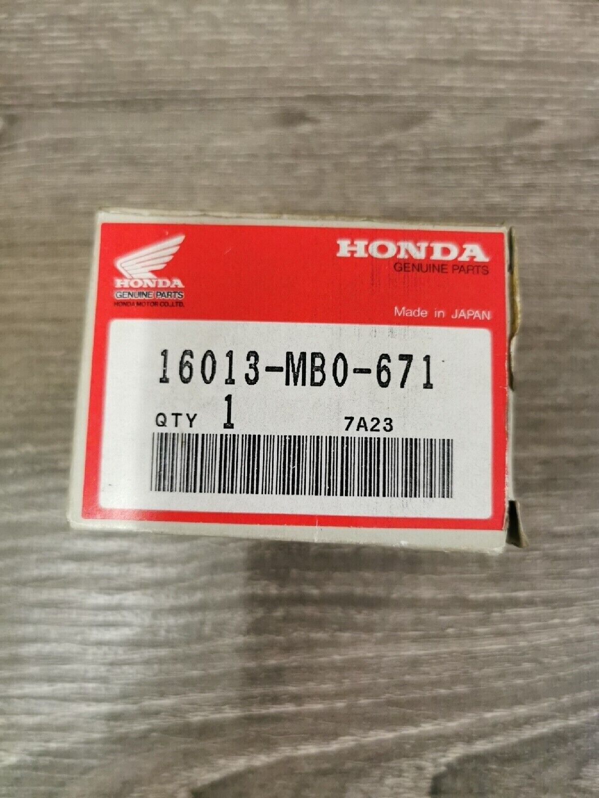 NOS HONDA VT500 VF700  GL1200 VT1100 1982 - 1987 FLOAT SET 16013-MB0-671  H44