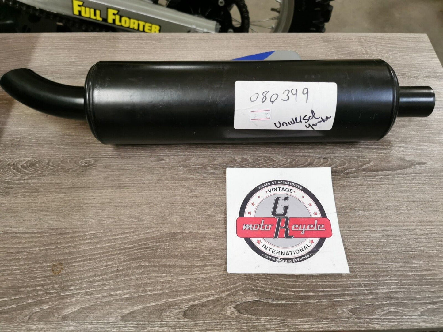 NOS EXHAUST UNIVERSAL YAMAHA 080349 J38