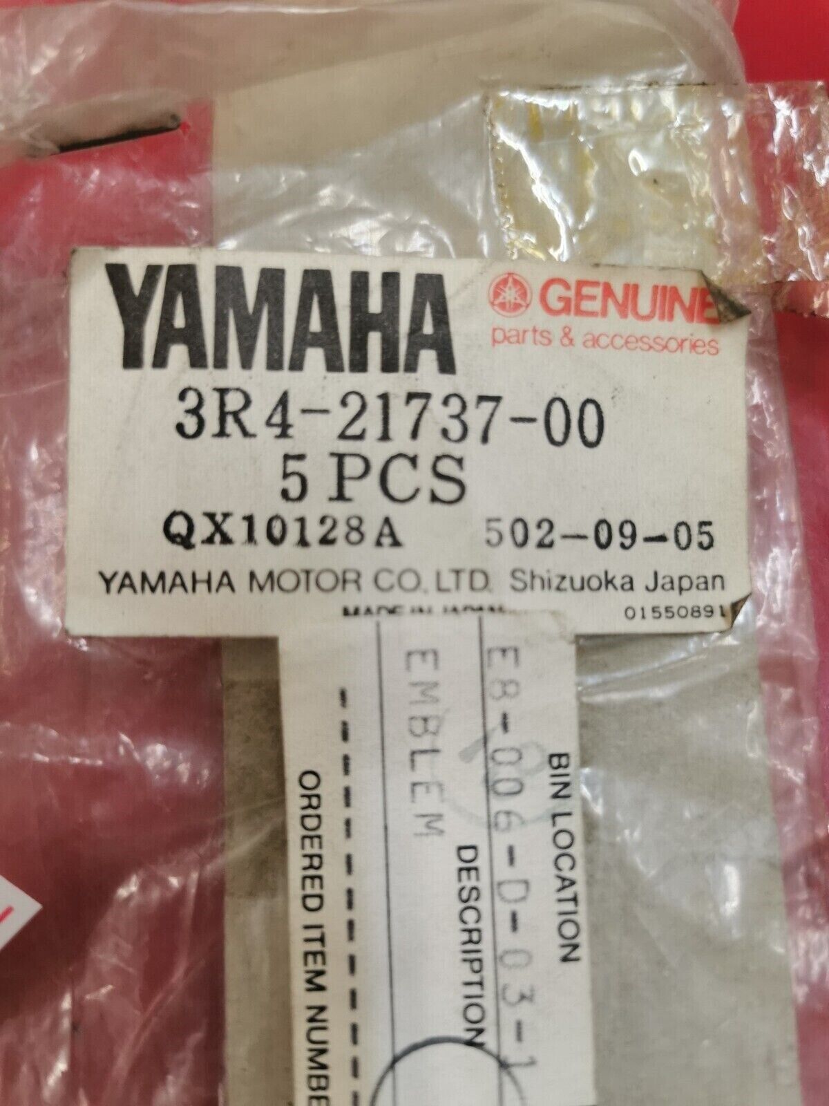 NOS YAMAHA YZ250 1980 1982 1983 EMBLEM 3R4-21737-00-00 Y28