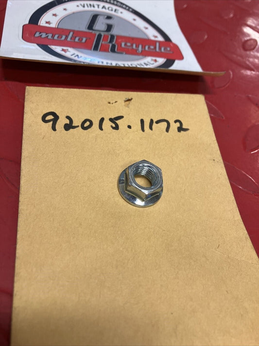 NOS KAWASAKI NUT FLANGED 10MM 92015-1172 Superseded by 92015-1428 K19
