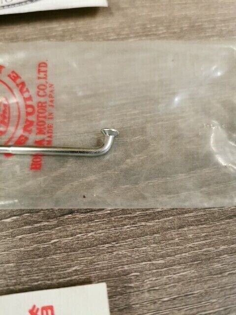 NOS HONDA CR80R 1982 SPOKE B10X125 5 NO NIPPLE 97286-42091N0 H92