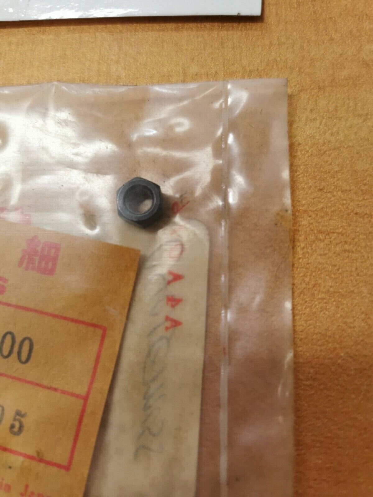 NOS Honda CB200 XL250 VF500 VTR250 TAPPET ADJUSTING NUT 90206-KM3-000 H26