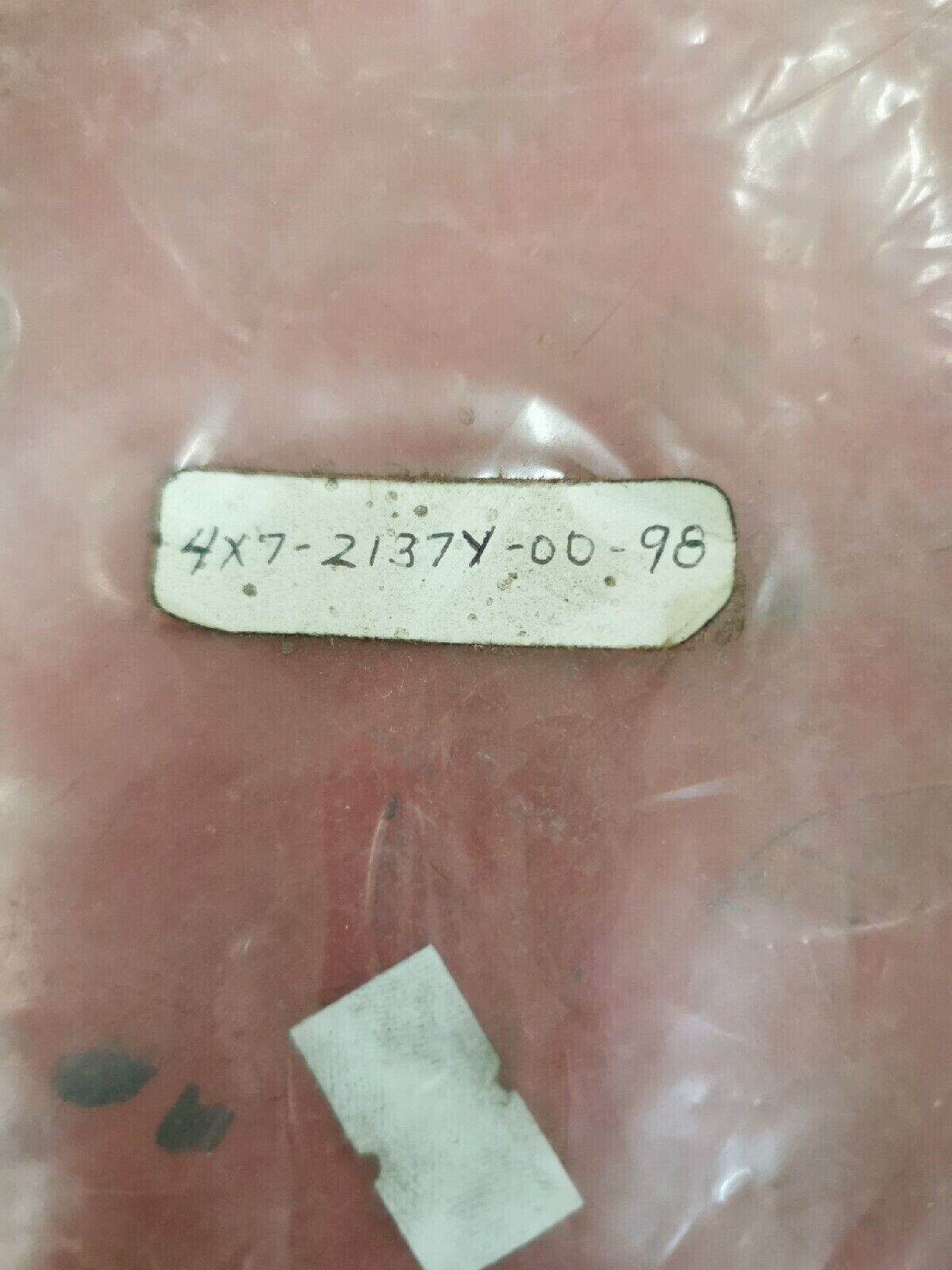 NOS YAMAHA XV750  XV920 1981 - 1983   GUIDE AIR  4X7-2137Y-00-98 Y52