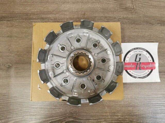 NOS HONDA CR250R 1992 - 2007 CLUTCH OUTER 22100-KSK-670 H88