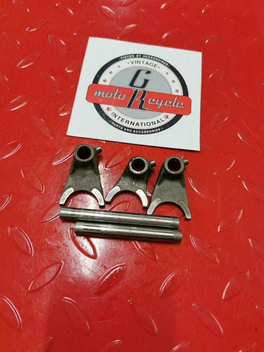 Kawasaki KX80 1979 transmission gearshift gear shift forks 13140-1021