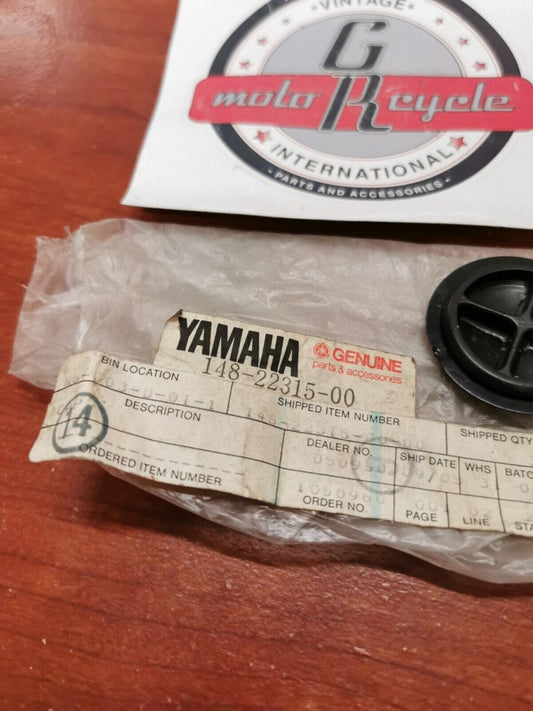 NEW NOS Yamaha YFU1 YT125 BR250 EC340 ET340 CAP 148-22315-00-00 Y99