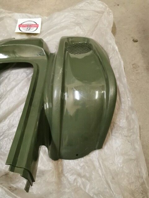 NOS DRR 90GT DRX 90 DRR 50 II REAR FENDER COVER 83400-155-000 83400-155-001