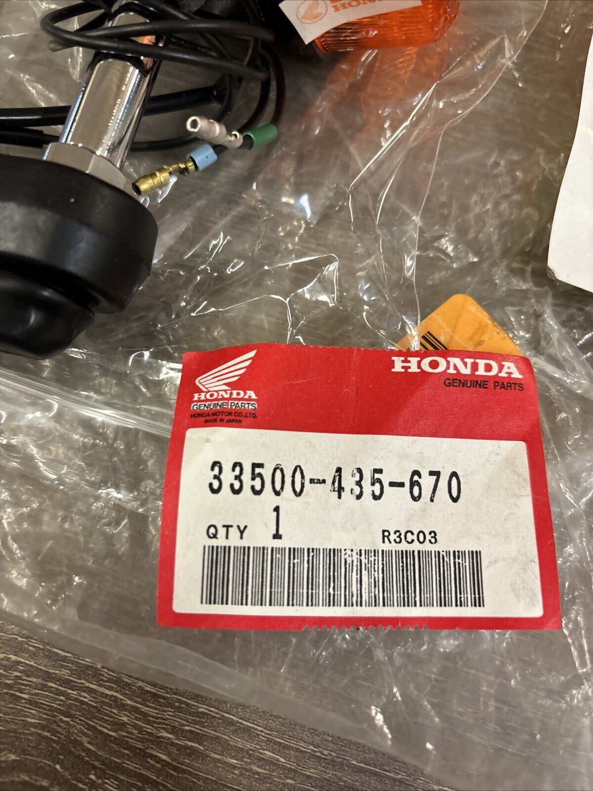 NOS Honda XL250S XL500S RIGHT REAR TURN SIGNAL FLASHER 33500-435-670 H120