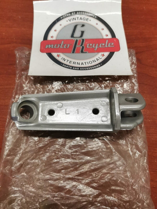 NOS Kawasaki ZX600 ZX900 ZX1000 FRONT LEFT STEP FOOTREST 34028-1119 K34