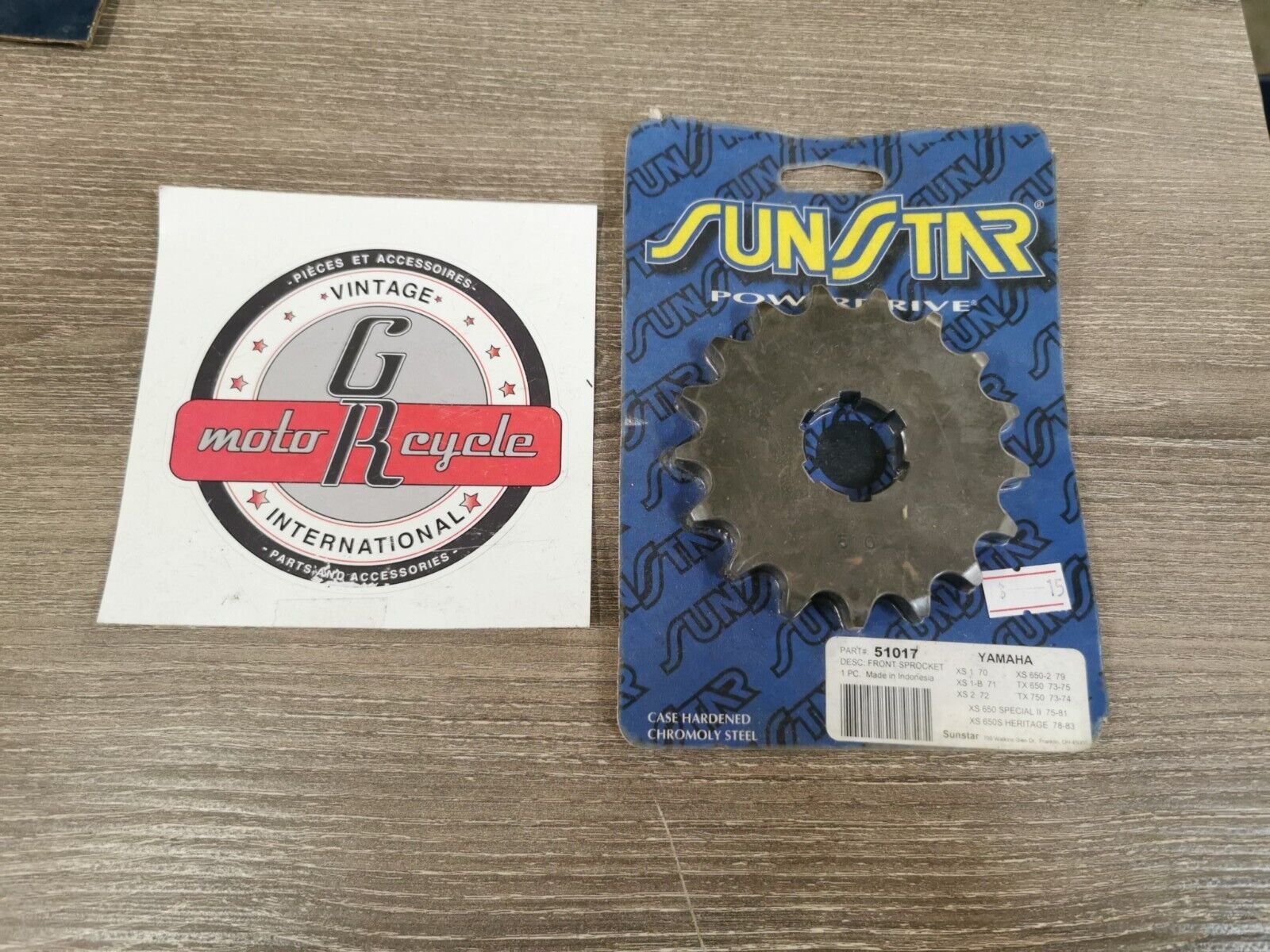 NOS SUNSTAR XS650 TX650 TX750 Front Wheel SPROCKET 17T 51017 J19