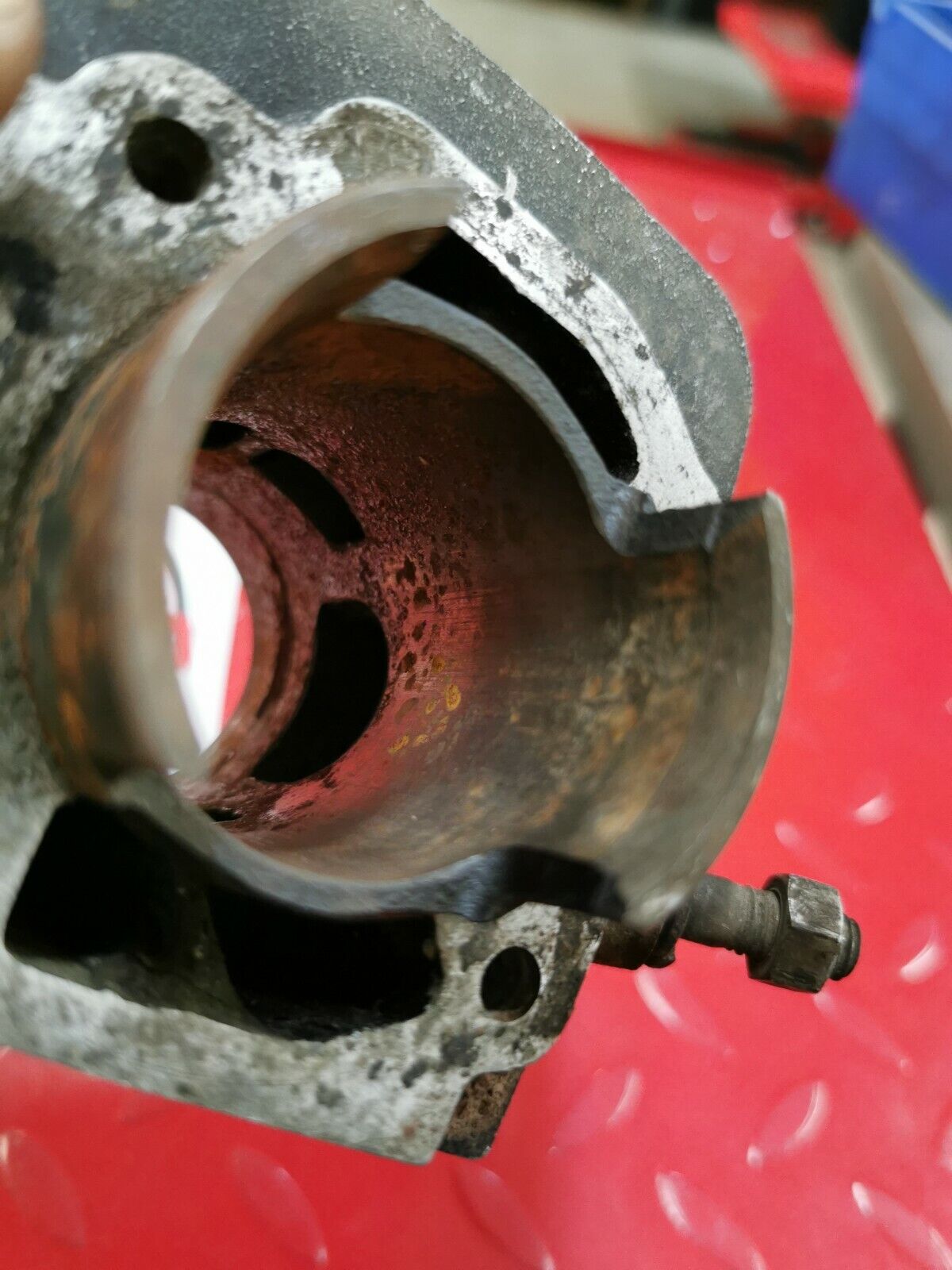 Yamaha RD125 1975 1976 right cylinder jug barrel 43mm STD T