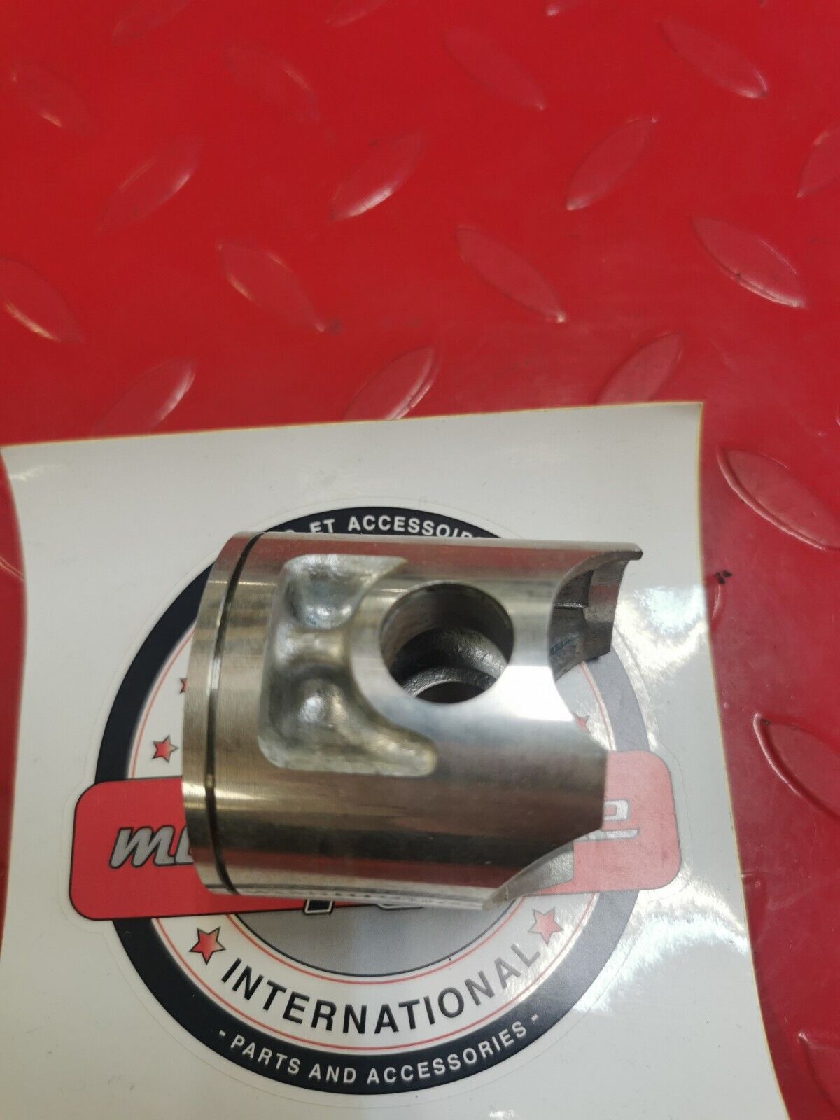 NOS Yamaha YZ100  PISTON .50 OVER OEM NOS 5X3-11636-00-00 Y17