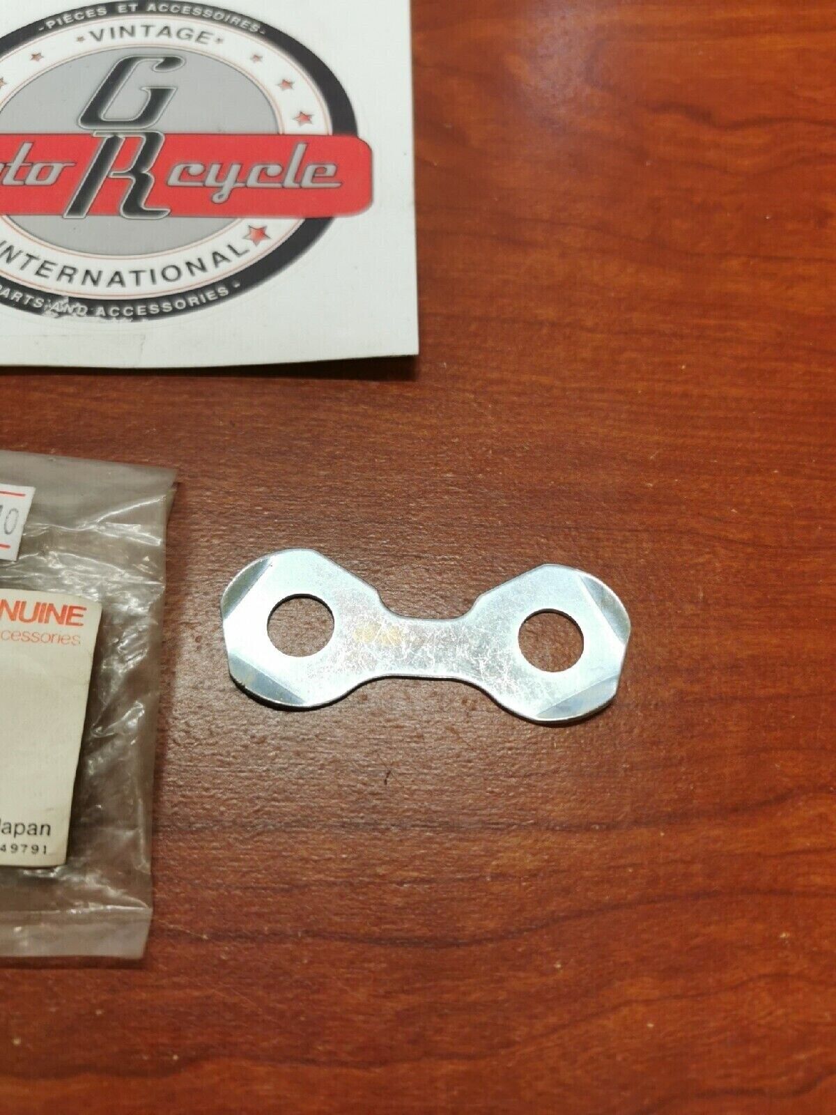 NOS Yamaha REAR SPROCKET LOCK WASHER 1G8-25412-00-00 Y70