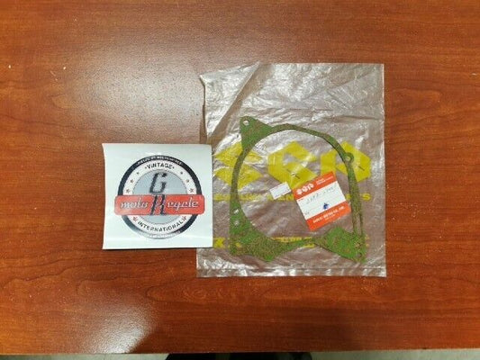 NOS Suzuki 1972 - 1977 RV90 MAGNETO COVER GASKET 11483-23001 S32