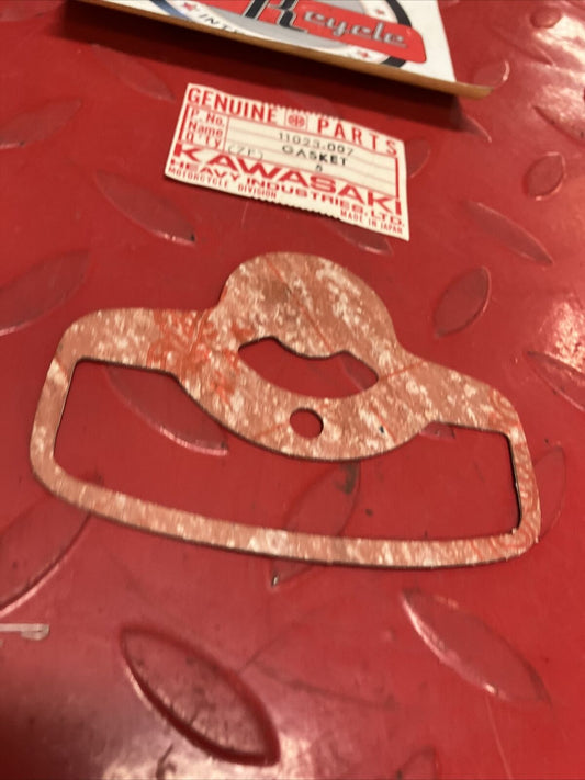 NOS KAWASAKI KZ400 CYLINDER HEAD COVER CAP GASKET 11023-007 K21