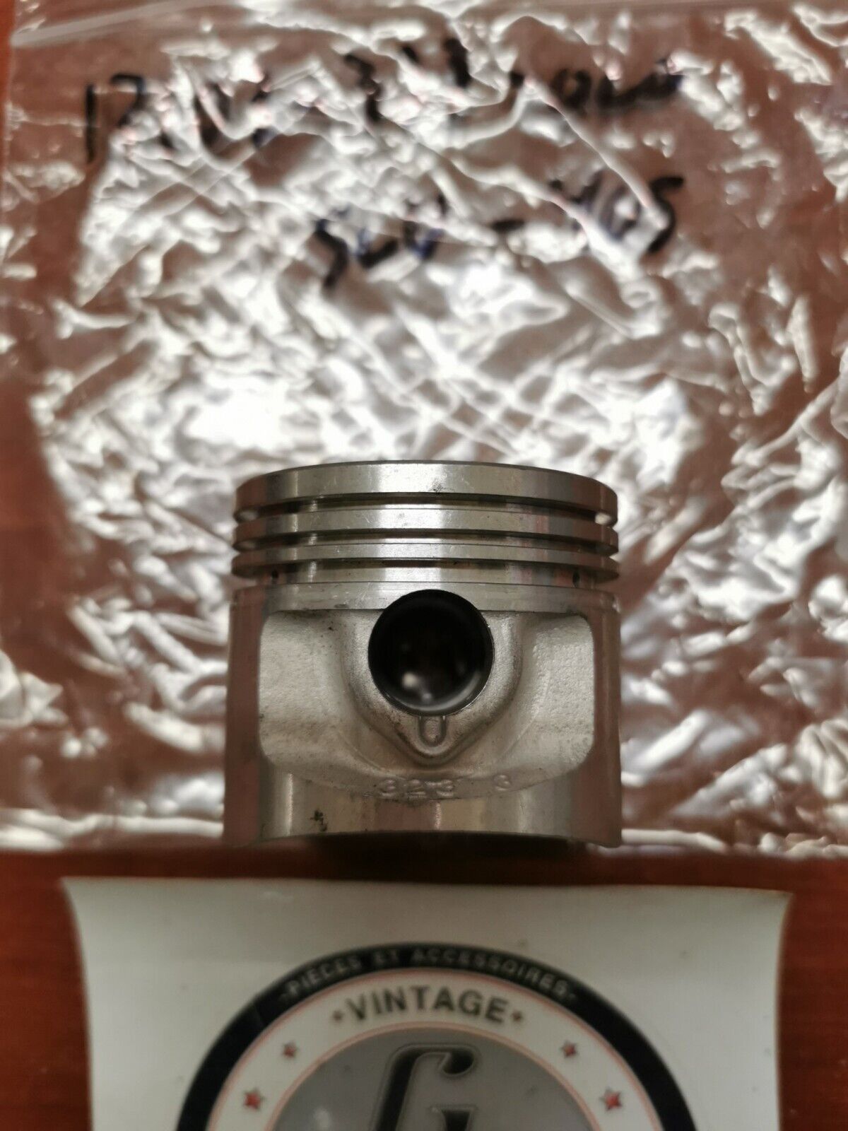 NOS Honda CB500 K1 K2 PISTON (OS 0.50) 13103-323-000 SUB. 13103-323-405 H62