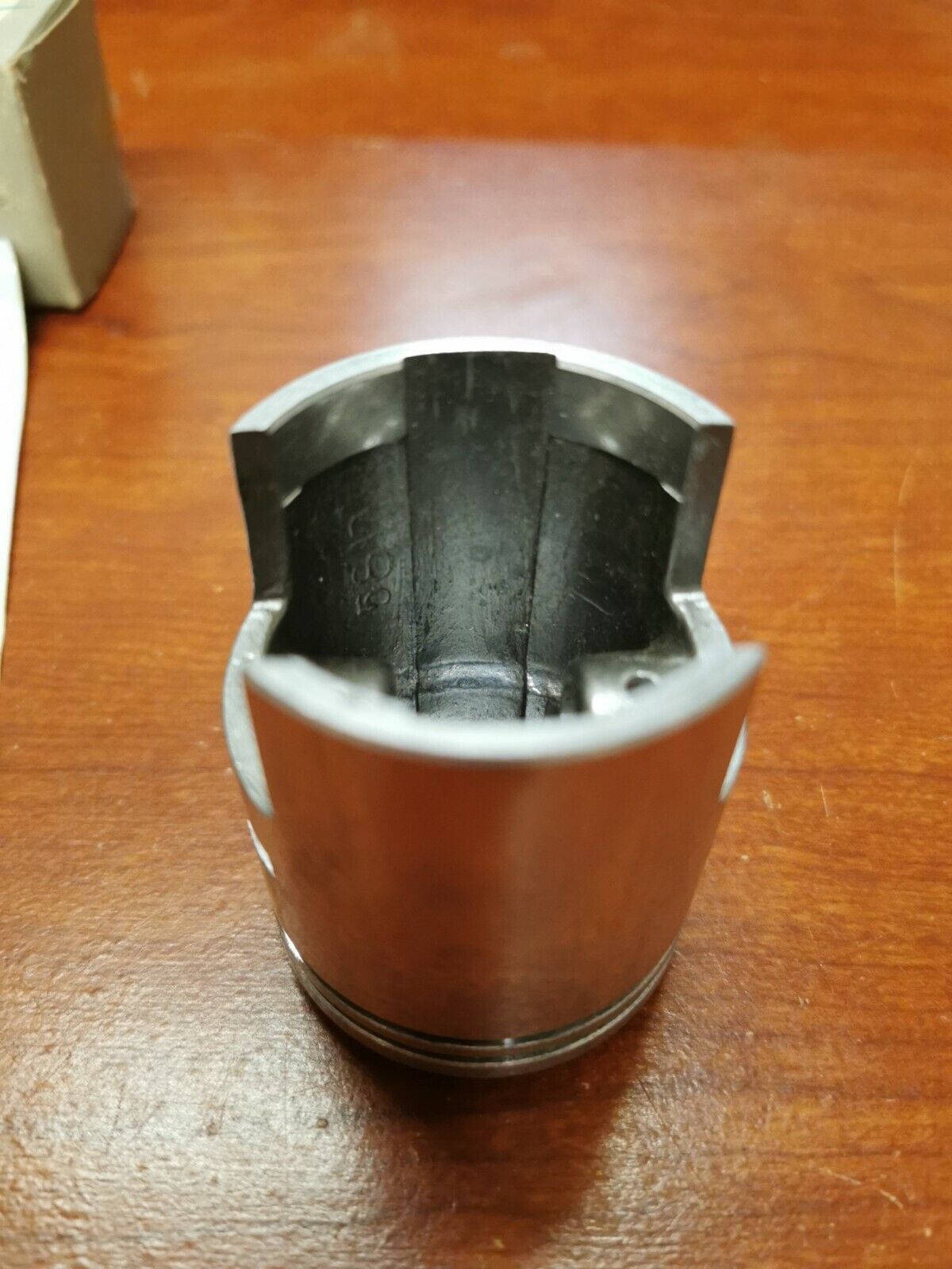 NOS Suzuki 1968 S32 PISTON 0.50 12110-09205 S32