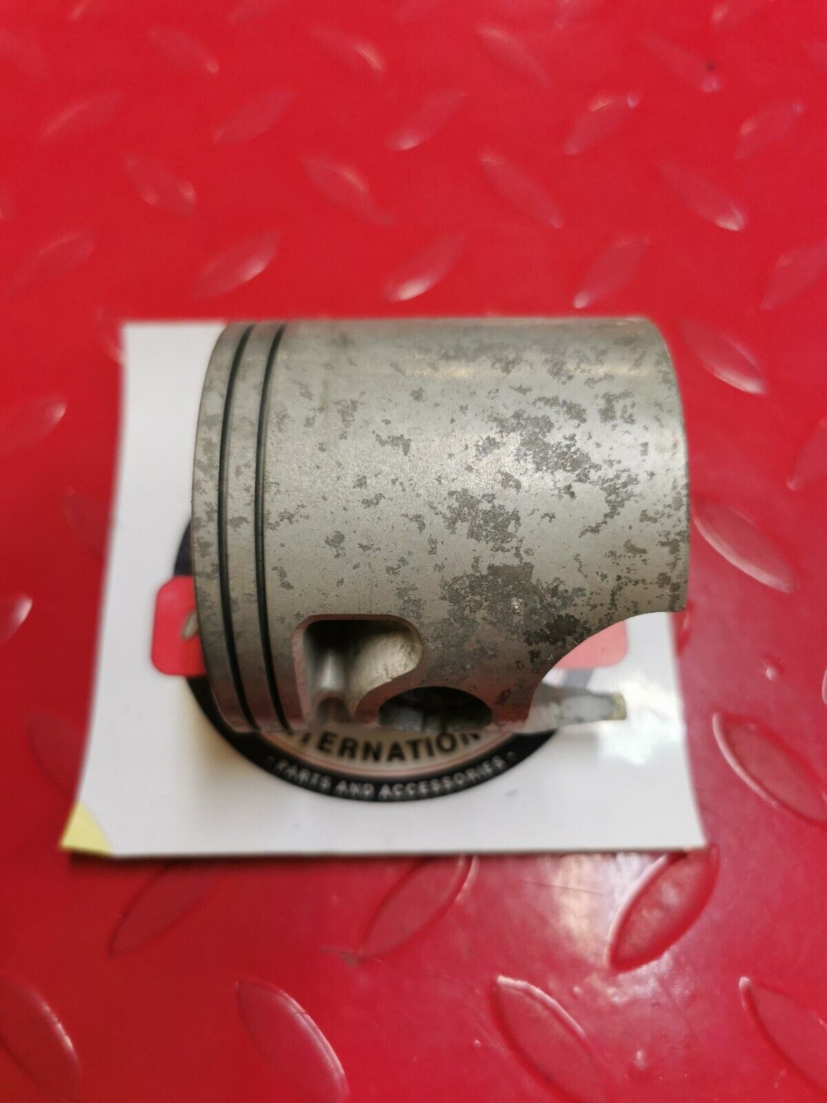 NOS Yamaha YZ250 PISTON (STD) 3RD O/S 2K7-11637-01-00 Y26