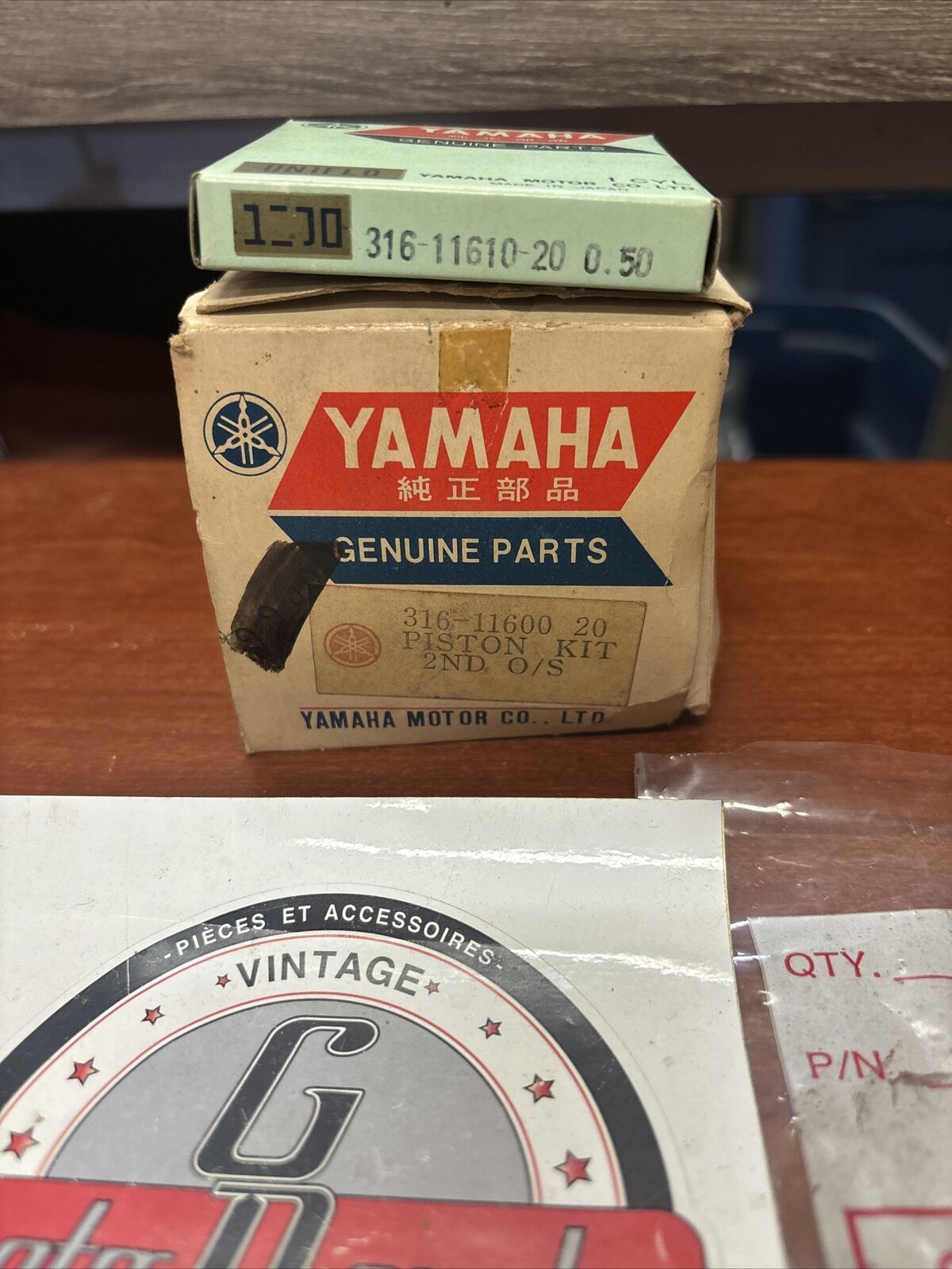 NOS Yamaha PISTON KIT O/S 0.50 NO CIRCLIP 316-11600-20-00 Y175