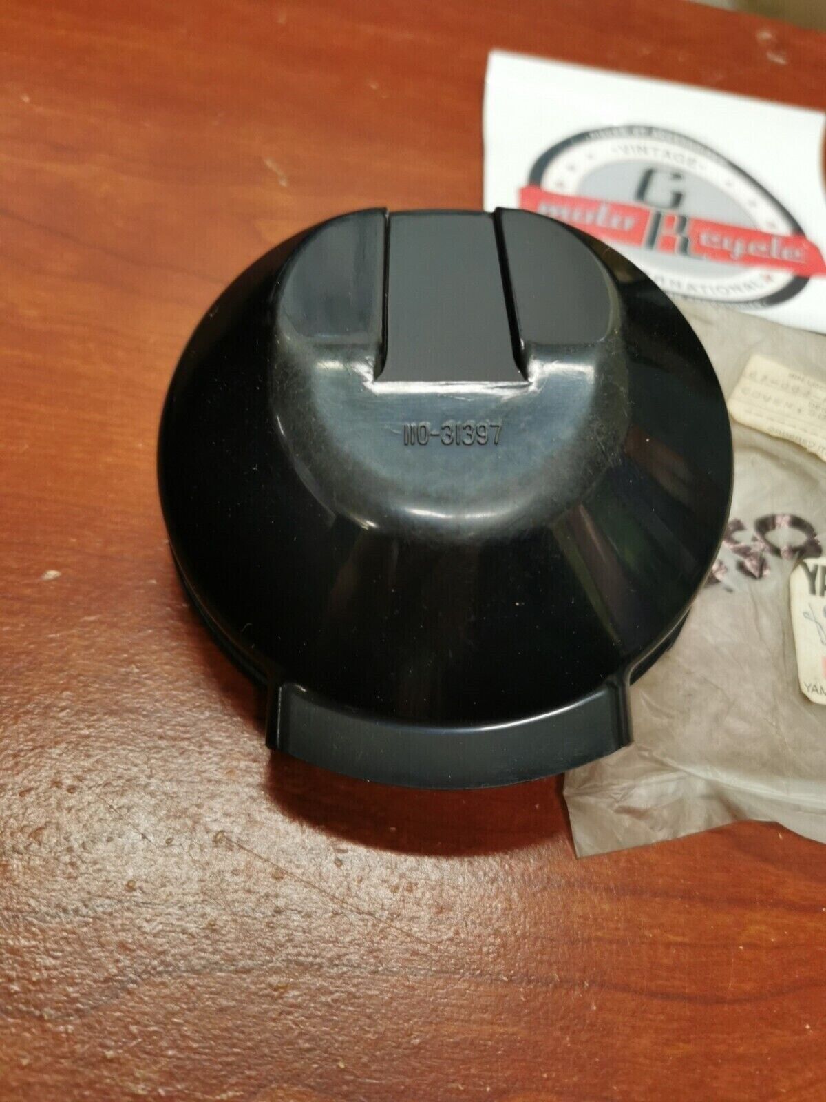 NOS Yamaha XT250 FZR600 FZR400 FZ600 SOCKET COVER 46X-84397-01-00 Y86