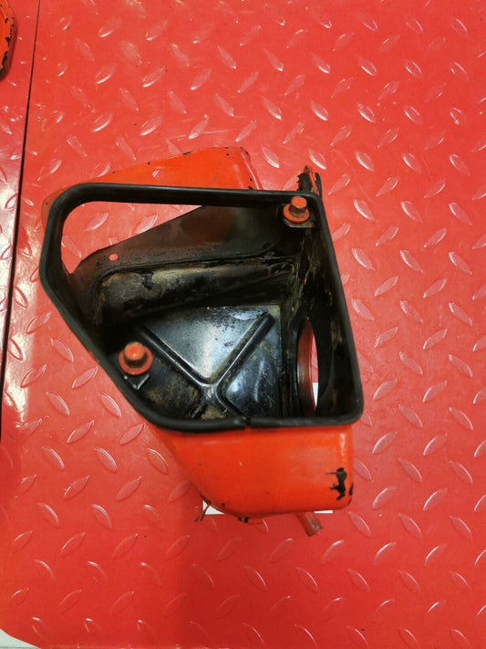 Honda CR250M 1976 airbox air box cleaner filter housing 1975