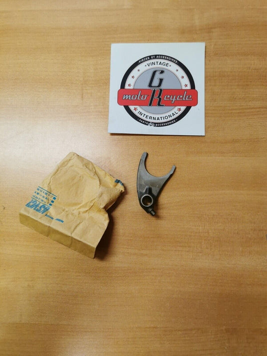 NOS SUZUKI  LT250 1985 - 1990     FORK  NO 2    25221-13A00-000  S6