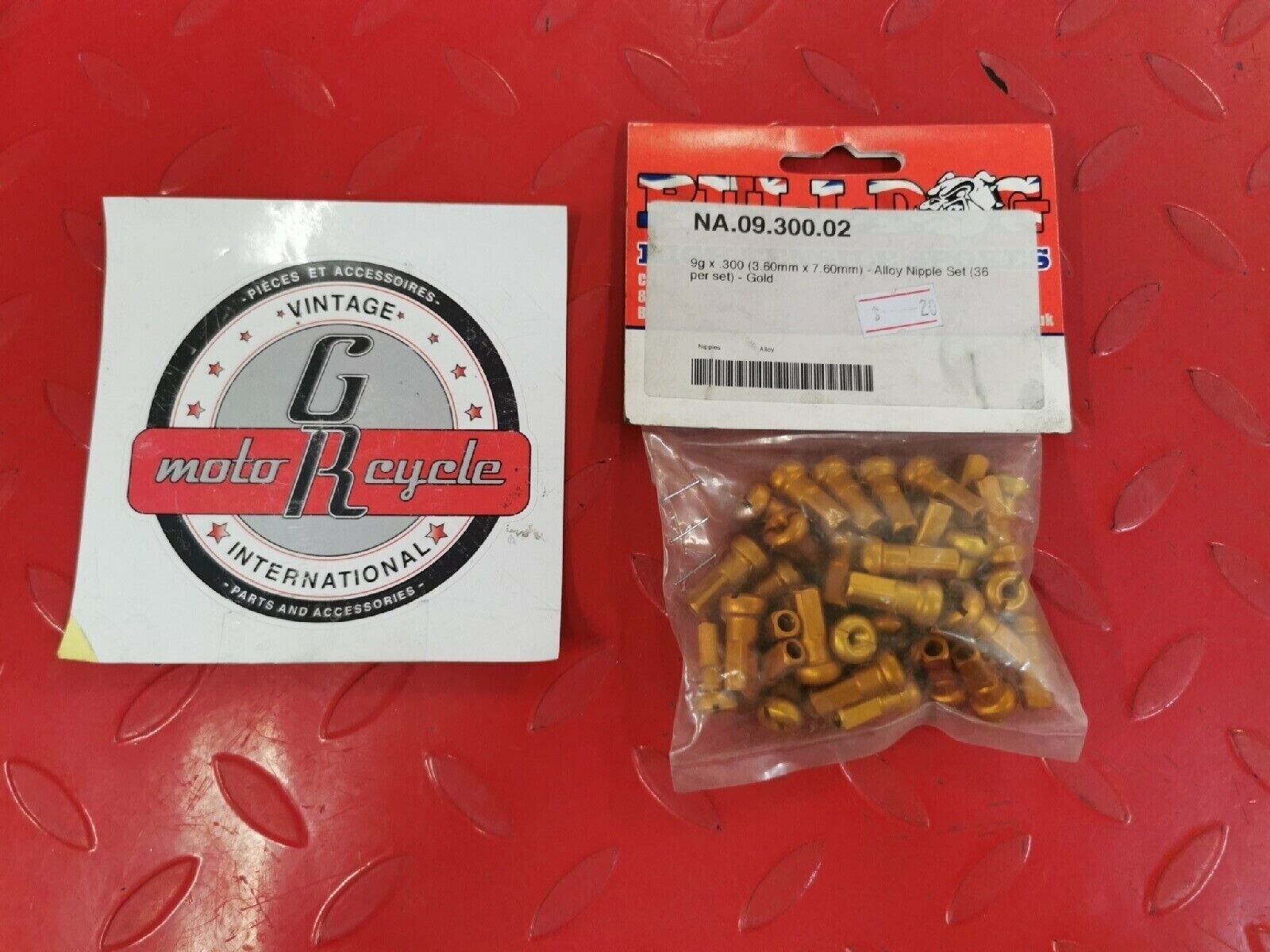 NOS BULLDOG 9GX300 (3.60MM X 7.60MM) NIPPLE SET GOLD NA.09.300.02    2B-112  J12