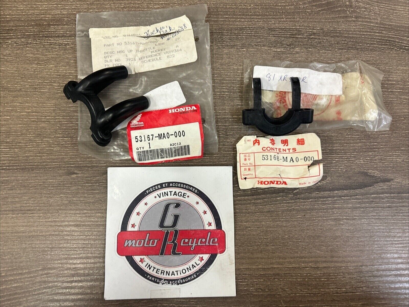 NOS Honda UPPER & LOWER THROTTLE HOUSING 53167-MA0-000 & 53168-MA0-000 H120