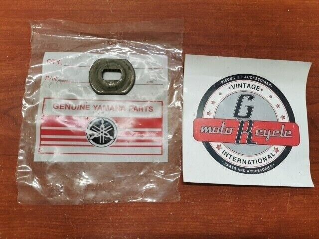 NOS Yamaha SPECIAL SHAPE WASHER 853-47374-00-00 SUB 90209-22027-00 Y131