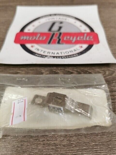 NOS YAMAHA FZR1000 1991 1992 YZF600RJ HOLDER 3FV-2589G-00-00 Y104