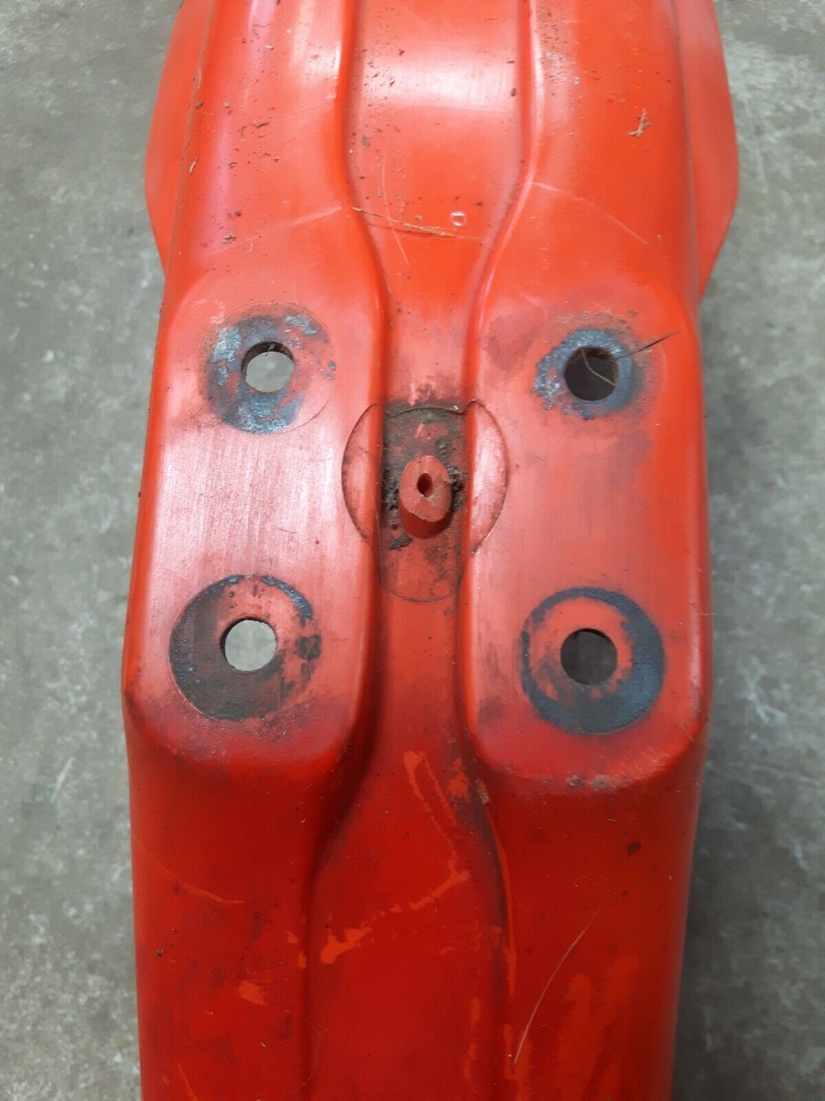 Honda CR250R 1986 front fender plastic fairing 61100-KA3-730ZA CR125R CR500R