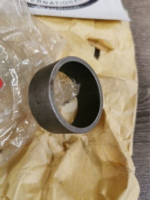 NOS SUZUKI LT4WD 1987 - 1996 LTF250 LTF300F LTF250  SPACER 09180-32007 S52