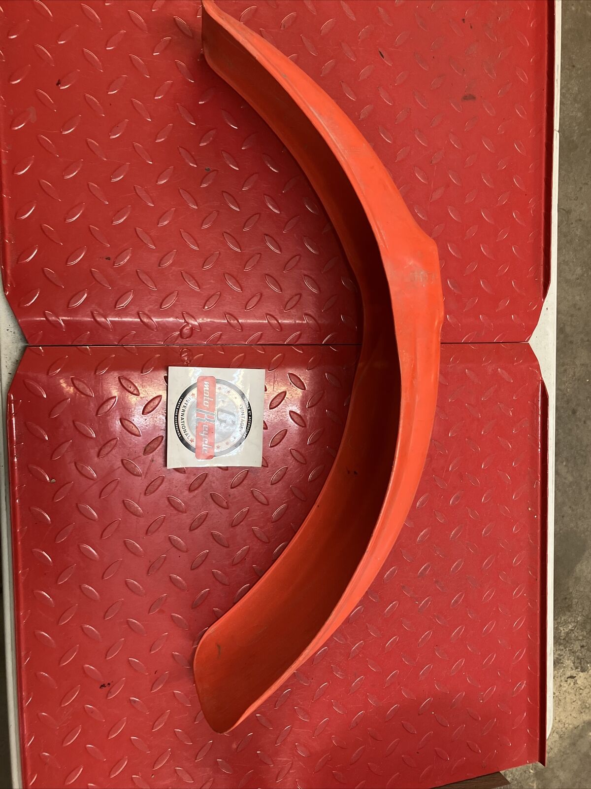 Honda CR250R 1984 front fender plastic fairing CR125R CR500R 61100-KA3-730ZA 3