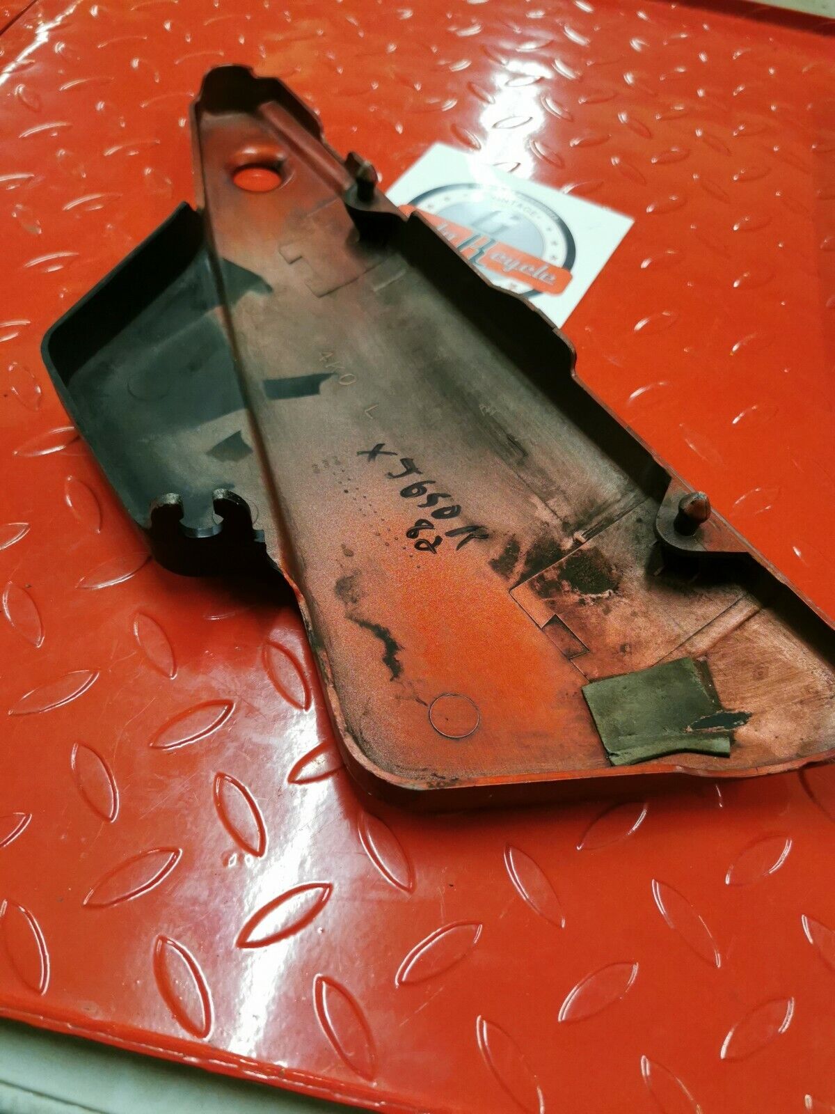 Yamaha Seca 650 XJ650 1981 left side cover panel fairing  2