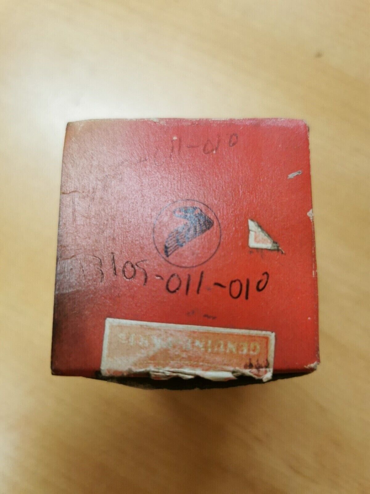 NOS HONDA  CA110  PISTON 1.00  13105-011-010  H22