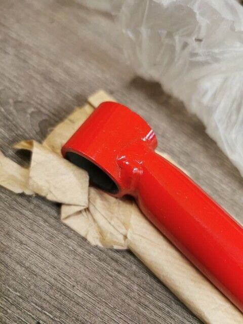 NOS YAMAHA VMAX600 VMAX700 1997 1998  ARM CONTROL 2 8CV-2384F-00-00 Y108