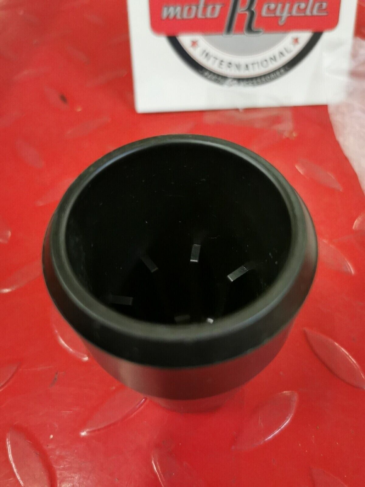 NOS YAMAHA YFM350 YFZ350 1987 - 2006  DAMPER  1UY-28415-00-00 Y50