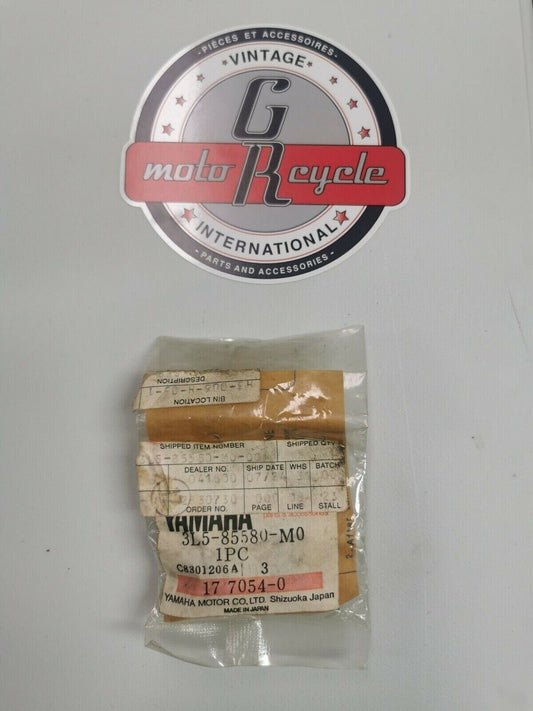 NOS Yamaha PULSER COIL 3L5-85580-M0-00 Y1