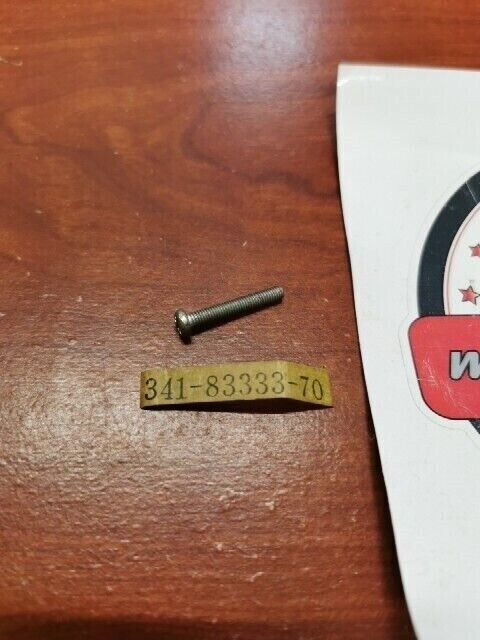 NOS Yamaha DT100 LENS FITTING SCREW 341-83333-70-00 SUB 57M-83358-00-00 Y115