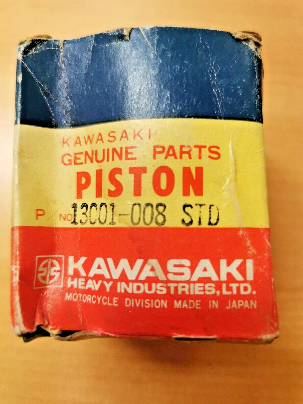 NOS KAWASAKI  125 B1  B1T  B1L  B1TL  PISTON STD  13001-008  K6