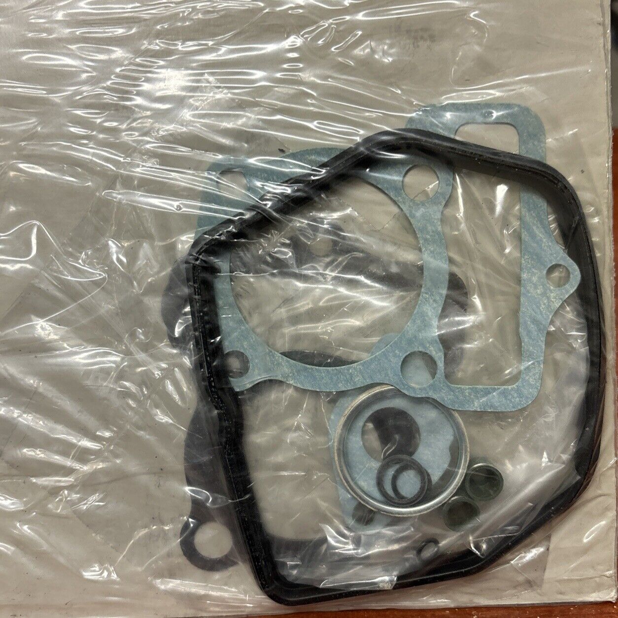 NOS Honda 1980 - 1982 XL80S TOP END GASKET KIT A 06110-152-T40 H147
