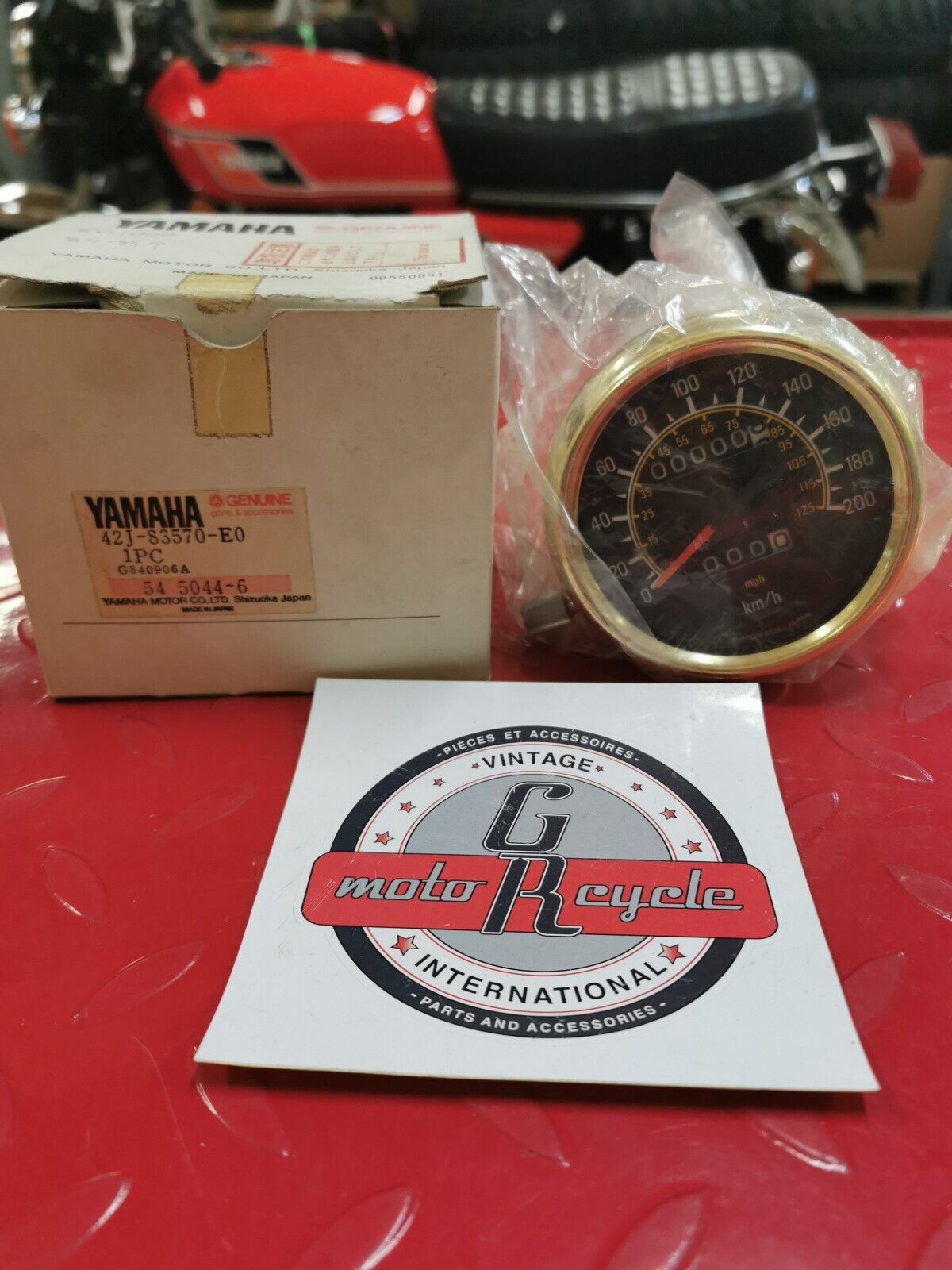 NOS Yamaha 1984 1985 XV1000 SPEEDOMETER ASSY 42J-83570-E0 Y10